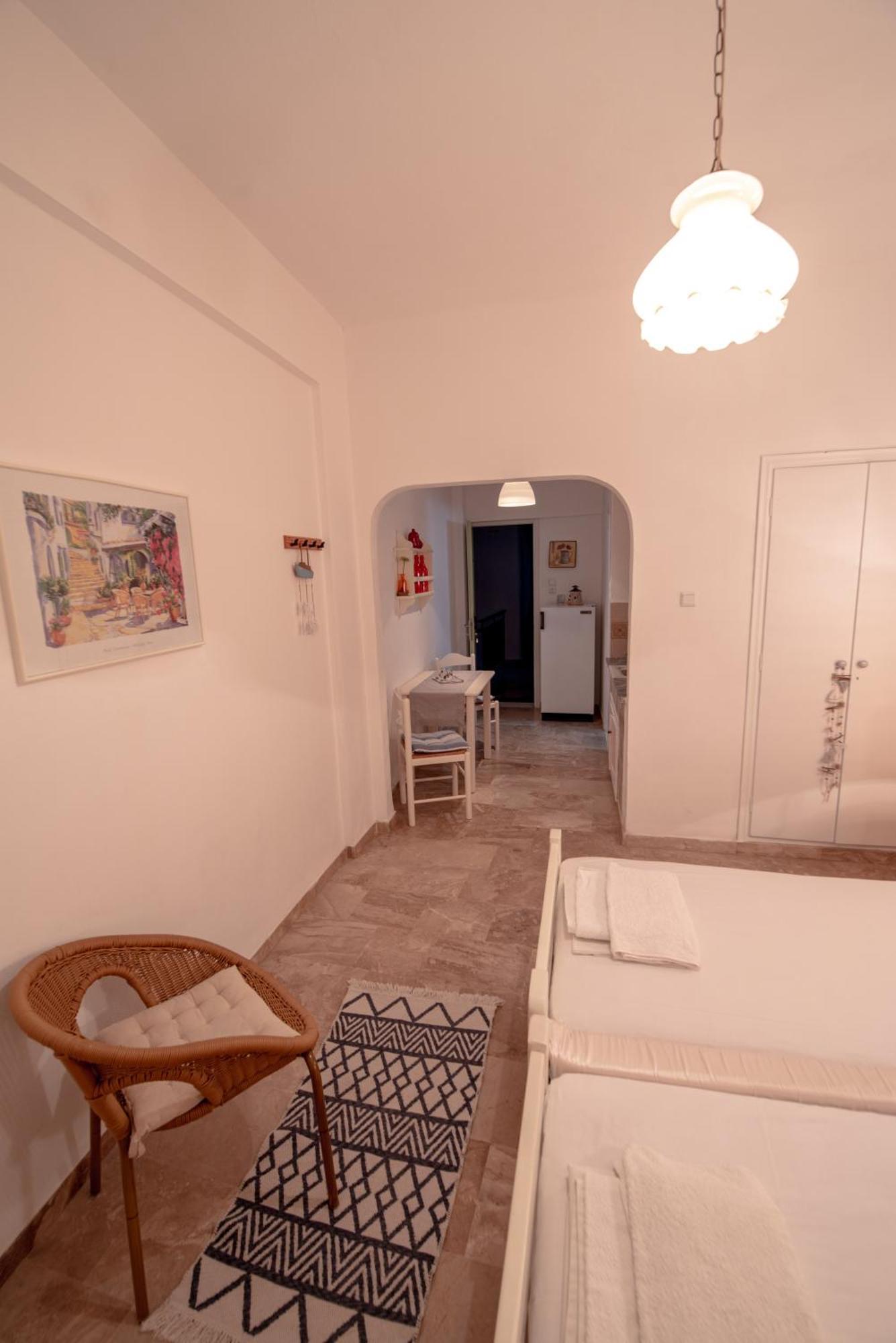Stella Studios Poros Town Exterior foto
